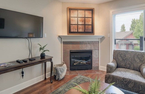 Royal Bay House | Family Friendly 3-Bedroom Townhome in Royal Bay