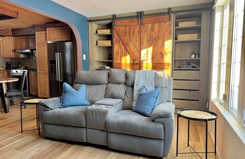 Clarendon House | Fantasmic Secret — Dungeon for Couples