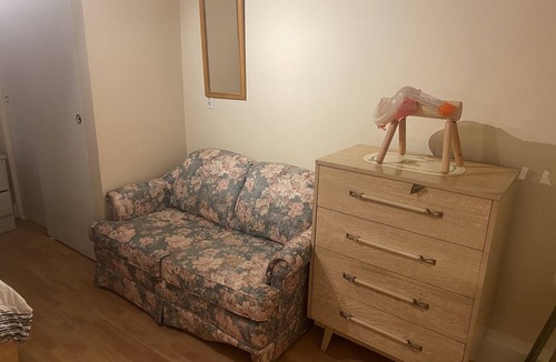 Dartmouth Apartment | Fast internet free parking Havrour view Dalhousie close
