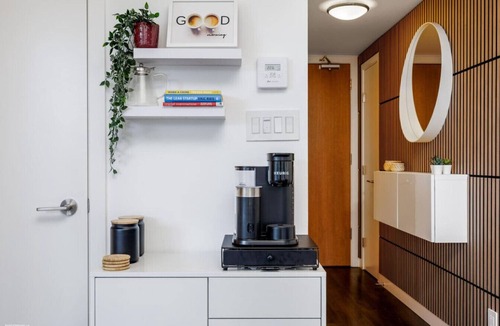 Mount Pleasant Apartment | MAJOR INTERNATIONAL SPORTING EVENT Stay 1BR| Steps to Seawall | Free Parking+AC