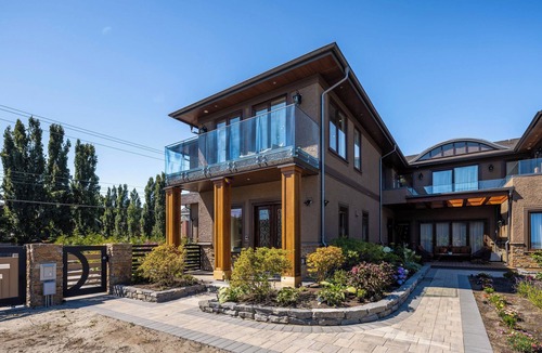 Richmond Apartment | Major international sporting event King Bed Ensuite/Free Parking/Central AC/Richmond Vancouver