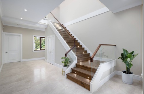 Richmond Apartment | Major international sporting event King Bed Ensuite/Free Parking/Central AC/Richmond Vancouver