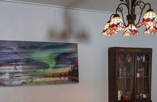 Wells House | Fireweed Room - Mountain Time Getaways in Wells