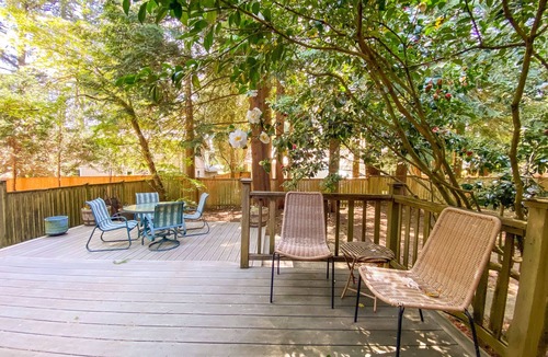 Olympia House | Foodies Kitchen, Peaceful, Green, Comfiest Beds, Close to everything