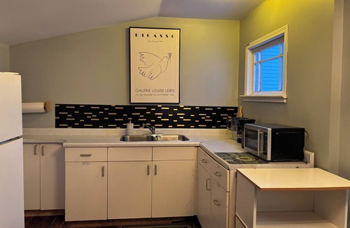 Thunder Bay House | Full private house|hospital|college|university|prime location|vacation stay