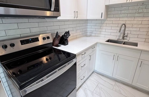 Southampton House | Fully Stocked Southampton Cottage with Kayaks/Bikes/Fire Pit/Close to Beach