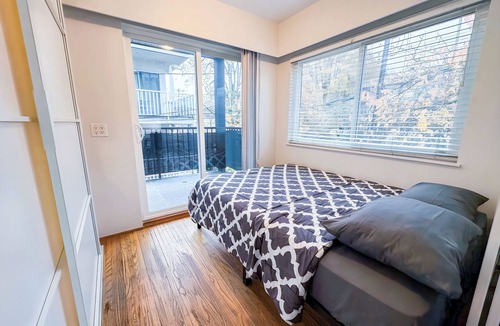 Kitsilano Apartment | FURNISHED-Available July 1st -Pet Friendly 2 Bedroom@1985 W 8th Ave