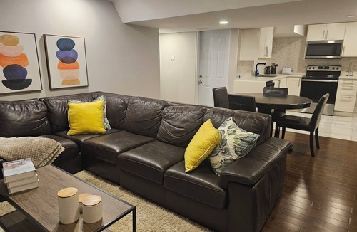 Hurontario House | GARDENS CIRCLE