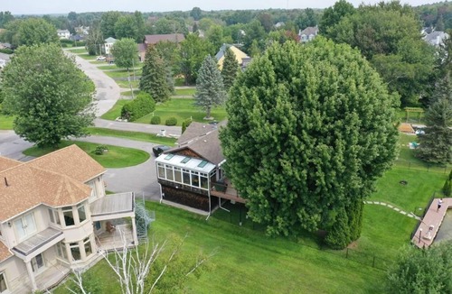Lagoon City House | GLOBALSTAY. Waterfront Cottage