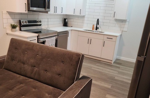 Saskatoon House | Go-HabitAt: Home away from Home