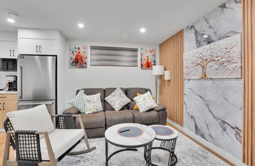 Southeast Calgary House | Golden Sunrise ~ Spacious 2BD/2BR ~ Kitchen & Laundry ~ Boardgames