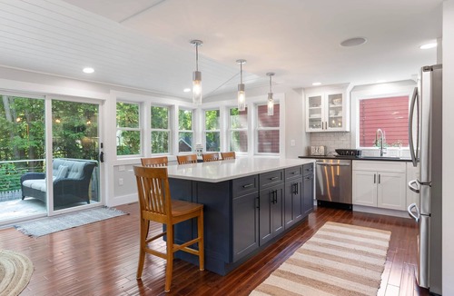 Old Orchard Beach House | Gorgeous Home. Great deck, family living area close to Beach