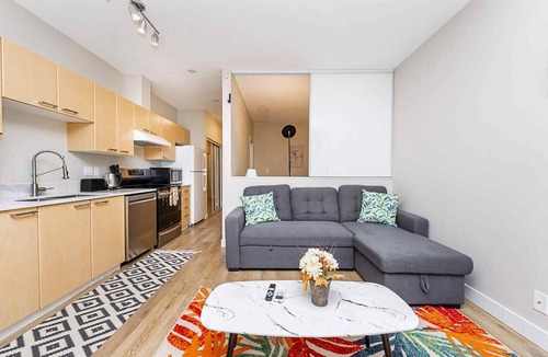 Downtown Vancouver Apartment | Gorgeous Unit in the Heart of Downtown