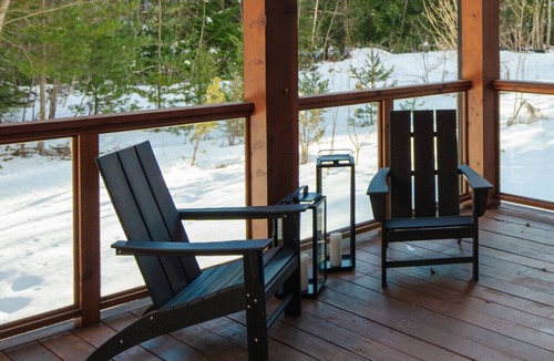 Revelstoke Ski Chalet | Great Escape Chalet Revelstoke