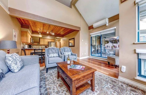 Upper Village Condo | Greystone Lodge 408 Ski-in/Out by Acer Vacations