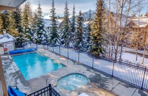 Upper Village House | Greystone Lodge 413 - Largest