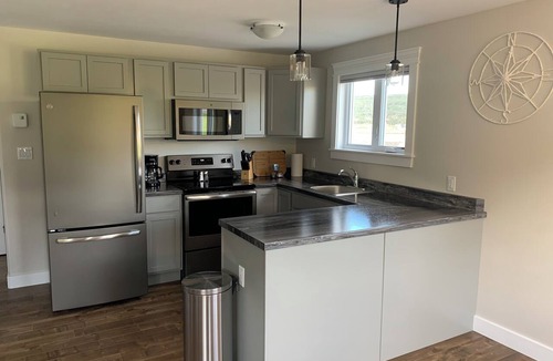 Rocky Harbour Apartment | Gros Morne Coastal Suites (suite #3)