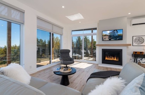 Baie-St-Paul Ski Chalet | Hôtel à la maison - Le 22 Lào, spa et vue