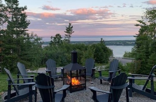 Saint-Joseph-de-la-Rive Ski Chalet | Hôtel à la maison - Le Temps Suspendu