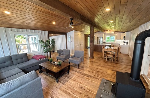 Kingston Cottage | Harmony Lane Hideaway