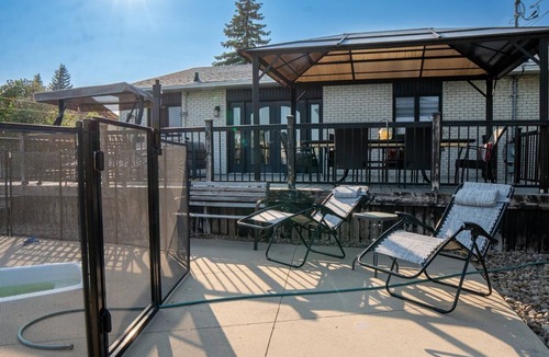 Laval House | Havre d'Abraham residence