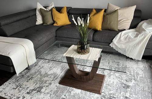 Southwest Calgary Condo | Hello to Garden, our Huge Apartment With Pool