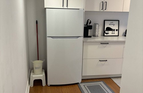 Lakeport Apartment | Henley Gardens - your green oasis in Niagara within walking distance to Beach