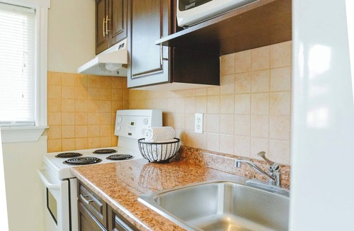 Bobcaygeon Cottage | Heron Cottage - 3-Bedroom Cottage – Family Friendly