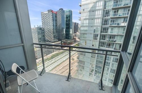 CityPlace Apartment | High Floor 1 Bedroom plus Den Condo Iceboat Terrace Downtown Toronto