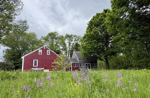 Waldoboro Cottage | Historic Maine Farmhouse w A/C on 14 Acres-Near Beaches, Lakes & Coastal Towns