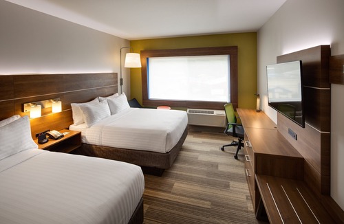Terrace Hotel | Holiday Inn Express & Suites Terrace by IHG