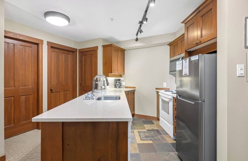 Blackcomb Apartment | Horstman House by Whistler Premier