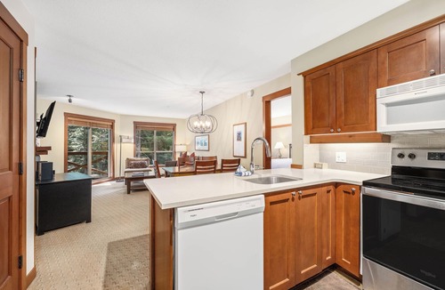 Blackcomb Apartment | Horstman House by Whistler Premier