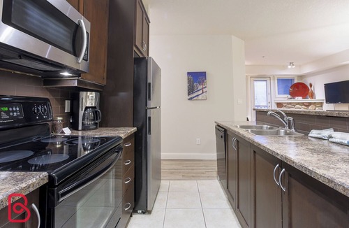 Fernie Condo | Hot Tub & Sauna/24-Hour Check-In/Quiet