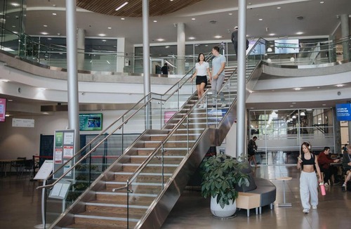 Burnaby Hotel | Hotel Burnaby