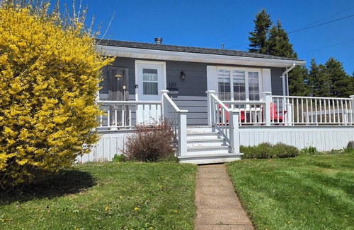 North Rustico House | House with a million dollar view and short stroll to the beach!