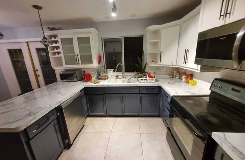 Surrey House | Independent Bungalow Near Whit Rock Beach - Vancouver