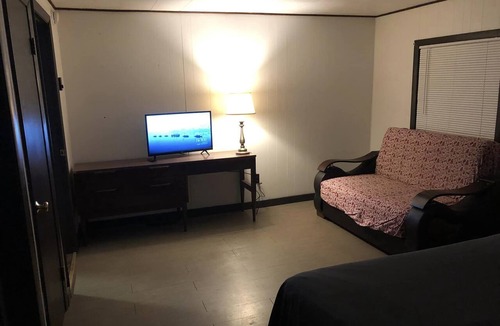 Island Falls Apartment | Island Falls Intown. Just off I-95. Gas/Grocery/Lounge nearby