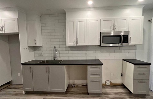 Parc Extension Apartment | It’s newly renovated apartment. Very clean.10 minutes from downtown Montreal.