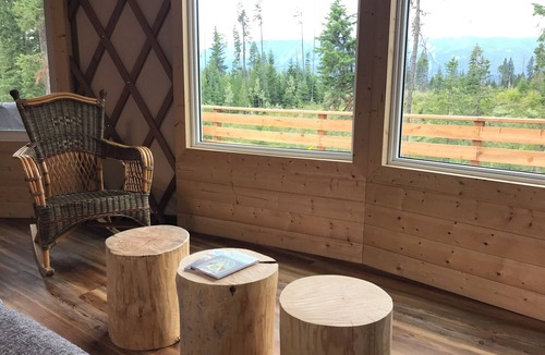 Golden Cabin | Kicking Horse Luxury Yurt with Hot Tub & Epic Views