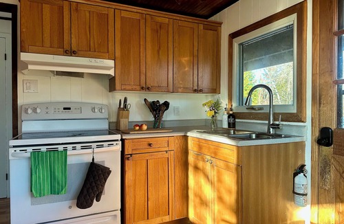 Roseneath Cabin | Kind Cabin: Your Cozy A-Frame Escape on Rice Lake!