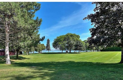 Central Okanagan House | Lake Country spacious 1-bed w/ access to rail trail and short walk to Wood Lake