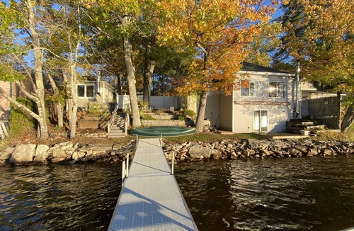 West Poland House | Lakeside house with a separate bunkhouse