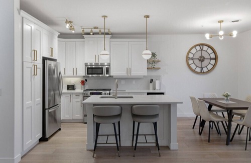 Westbank Condo | Lakeside Retreat on West Kelowna`s Wine Trail