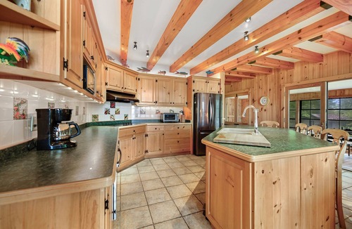 Leeds and the Thousand Islands Cottage | Lakeside Retreat on Private Island on Charleston Lake
