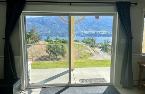 Okanagan-Similkameen House | LakeView w/kitchen 10min to Penticton