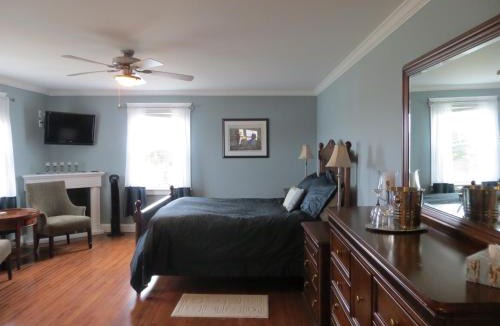 Bonavista Bed & Breakfast | Lancaster Inn B&B