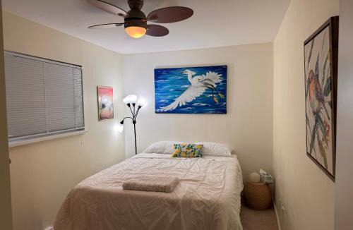 Walnut Grove House | Langley Suite with Full Kitchen