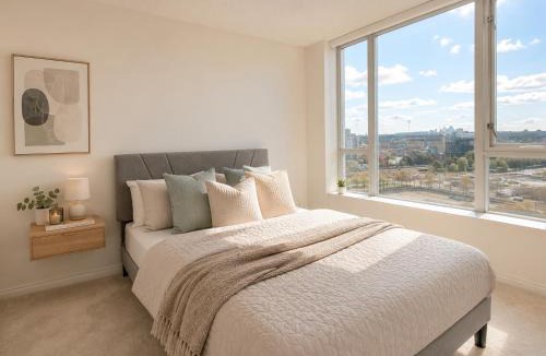Crosstown Apartment | Large 3BR Vancouver Stay Perfect for MAJOR INTERNATIONAL SPORTING EVENT 2026 Visitors