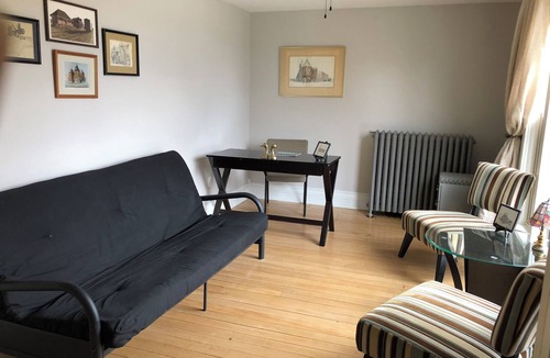 Chatham-Kent Apartment | Large Clean Comfortable Centrally Located 1 bedroom Apt